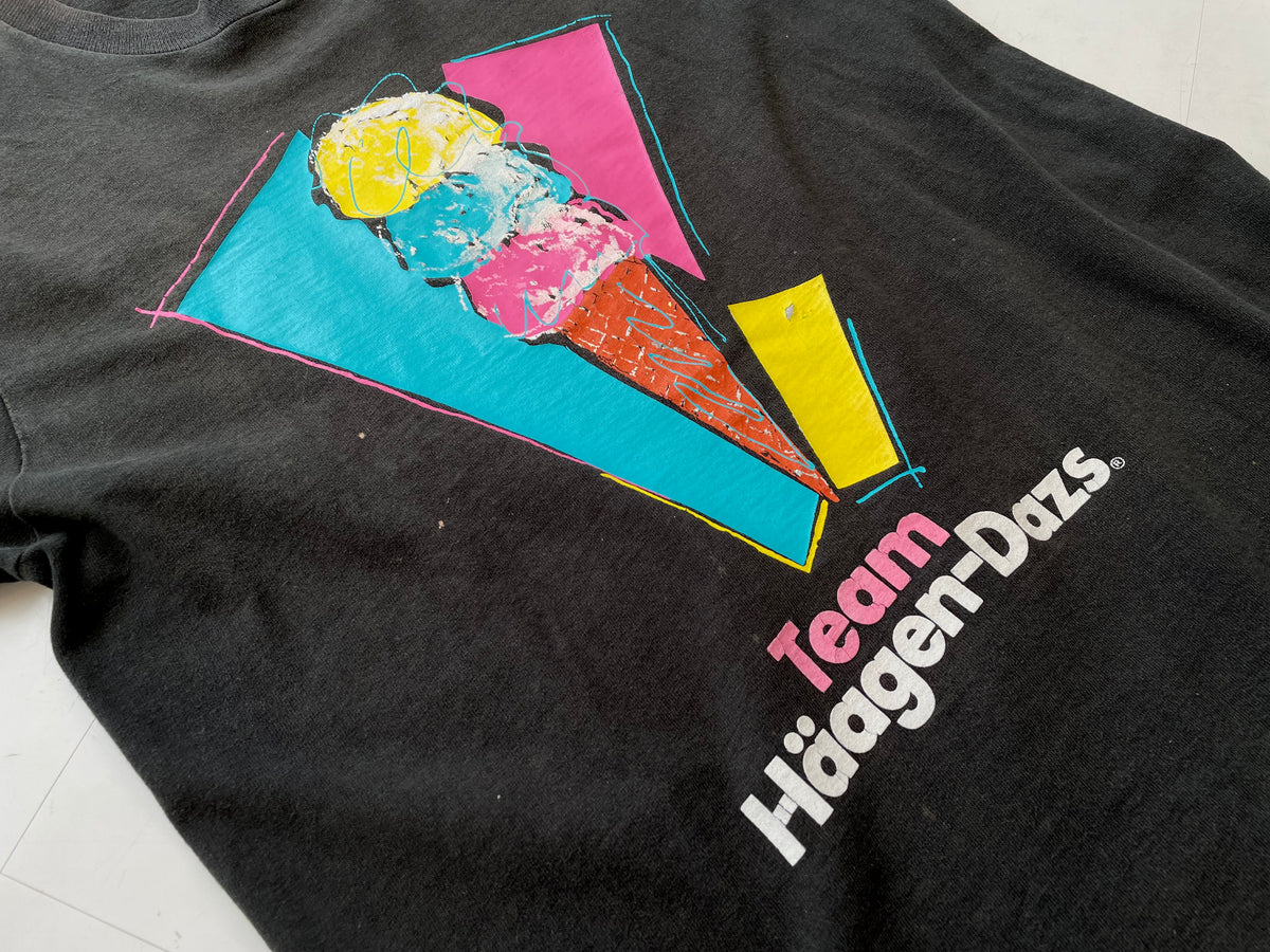 90s Vintage Hagen Dazs “Team Haagen-Dazs” T-shirt Black – NO BURCANCY