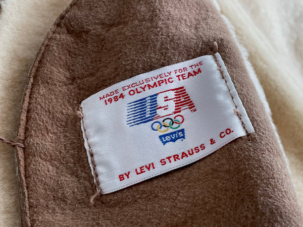 80s Vintage Levis Olympic Mouton Jacket 40 – NO BURCANCY